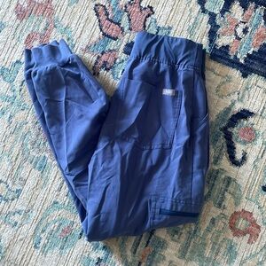 Figs joggers
